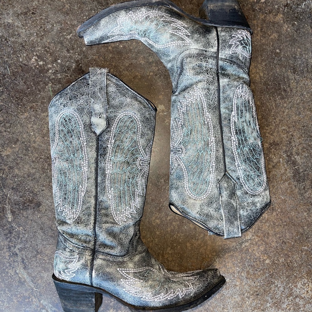 6.5 Corral Boots - Great Condition!